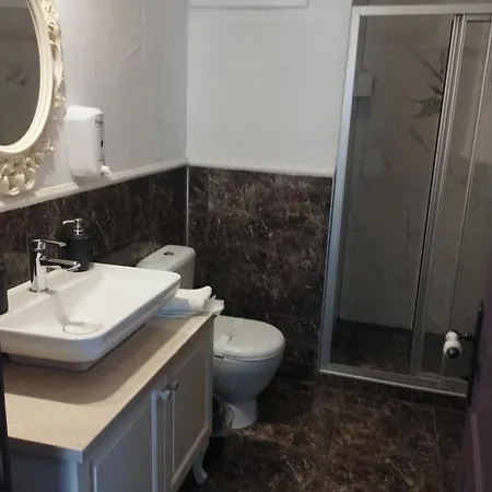 住宿加早餐酒店 Noonbir Alacati